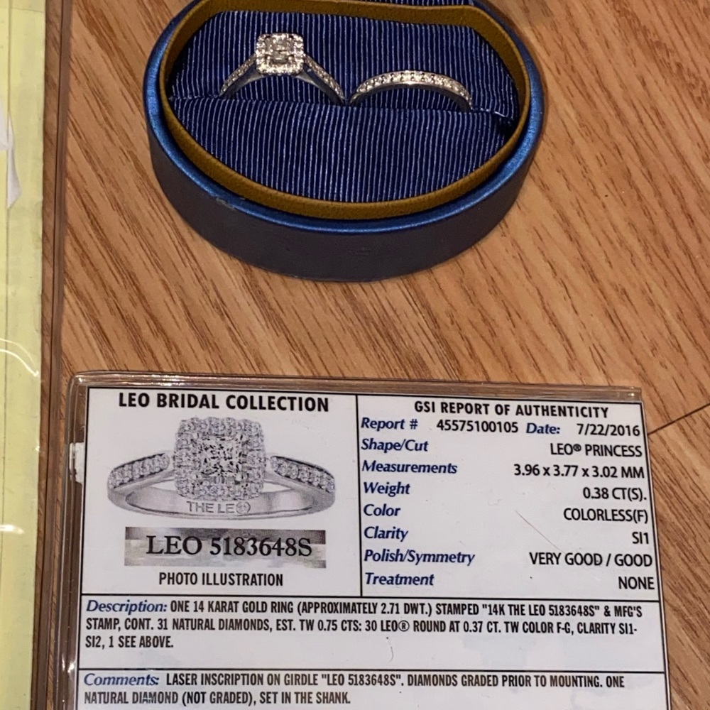 Leo Diamond engagement/wedding ring set